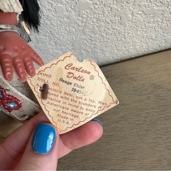 Original Carlson Dolls Osage Chief #10-91 – 11” – Sleepy Eyes with Tag - Picture 2 of 7